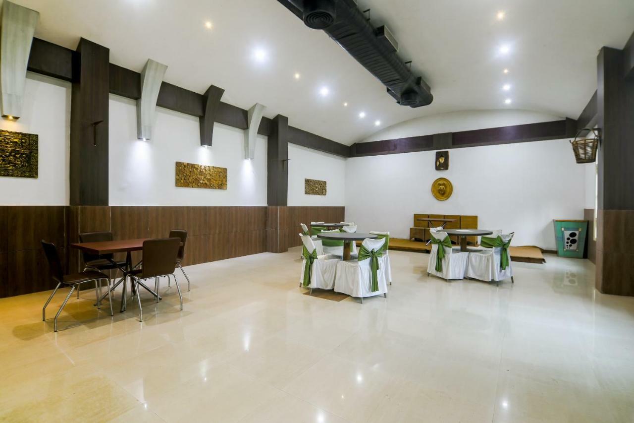 Oyo 36006 Eastern Retreat Hotel Nunmati Bagian luar foto